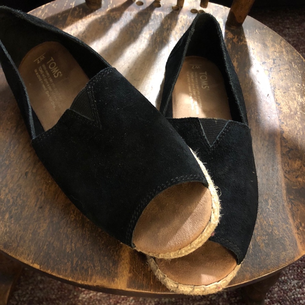 Toms open toed black sued slip on size 7W